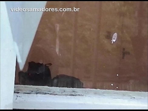 ❤️ Homem excitado a ver a sua namorada com outro tipo, a gravar um vídeo sem perturbar o casal ️❌ Porno russo em nós ❌